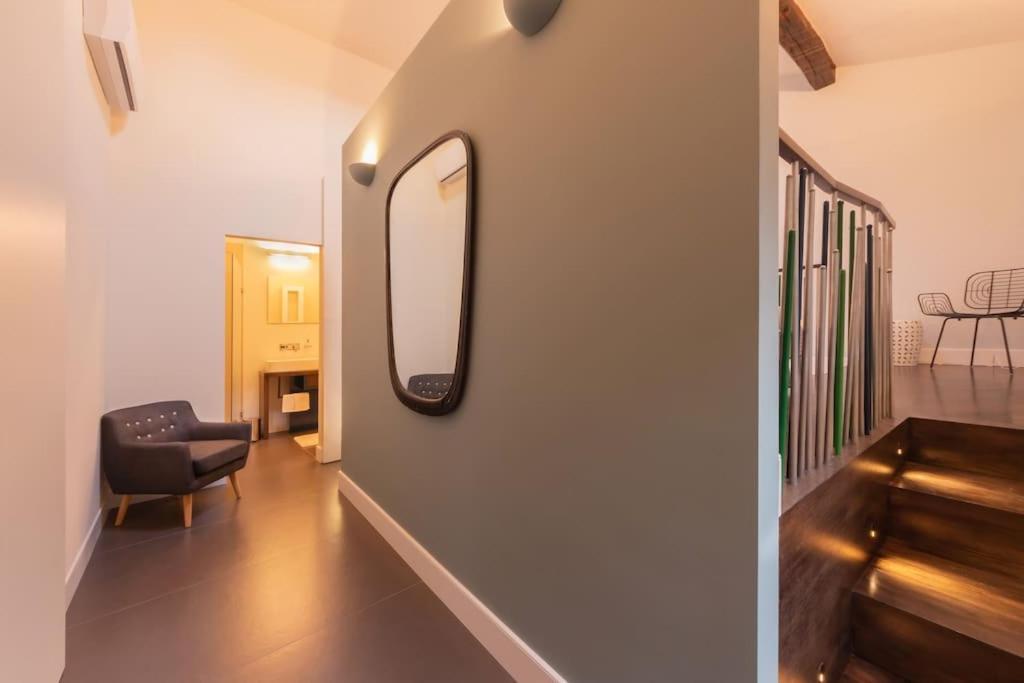 Huge Design With Private Garden Apartment Venice
