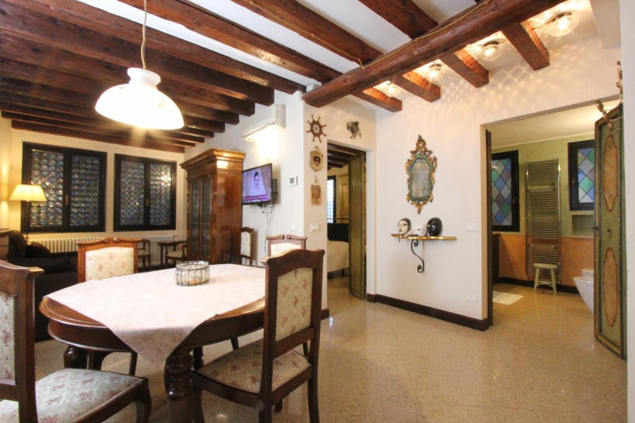 Apartment Biennale *