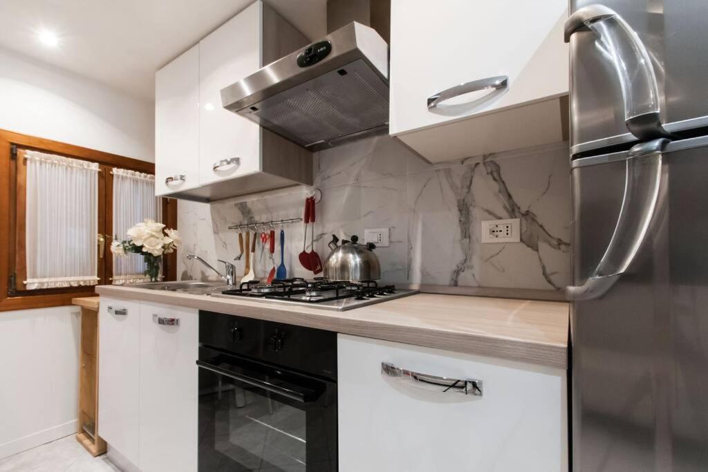 Ca'mariagrazia Flat In With Private Patio Apartment *