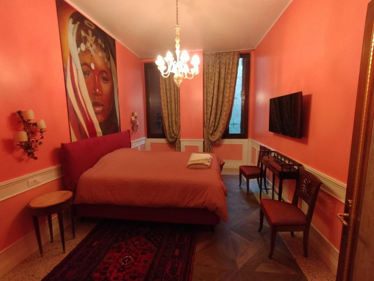 Luxury Near Rialto Bridge Venice