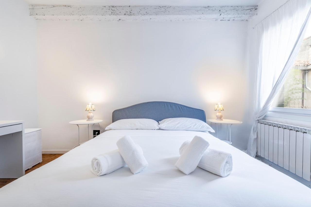 Ca' Del Sol Apartment *