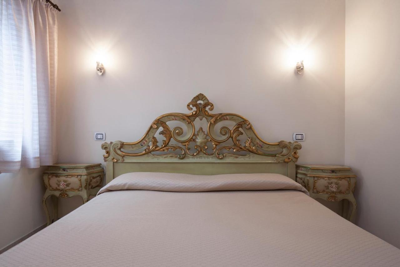 Casa Del Melograno Bed & Breakfast