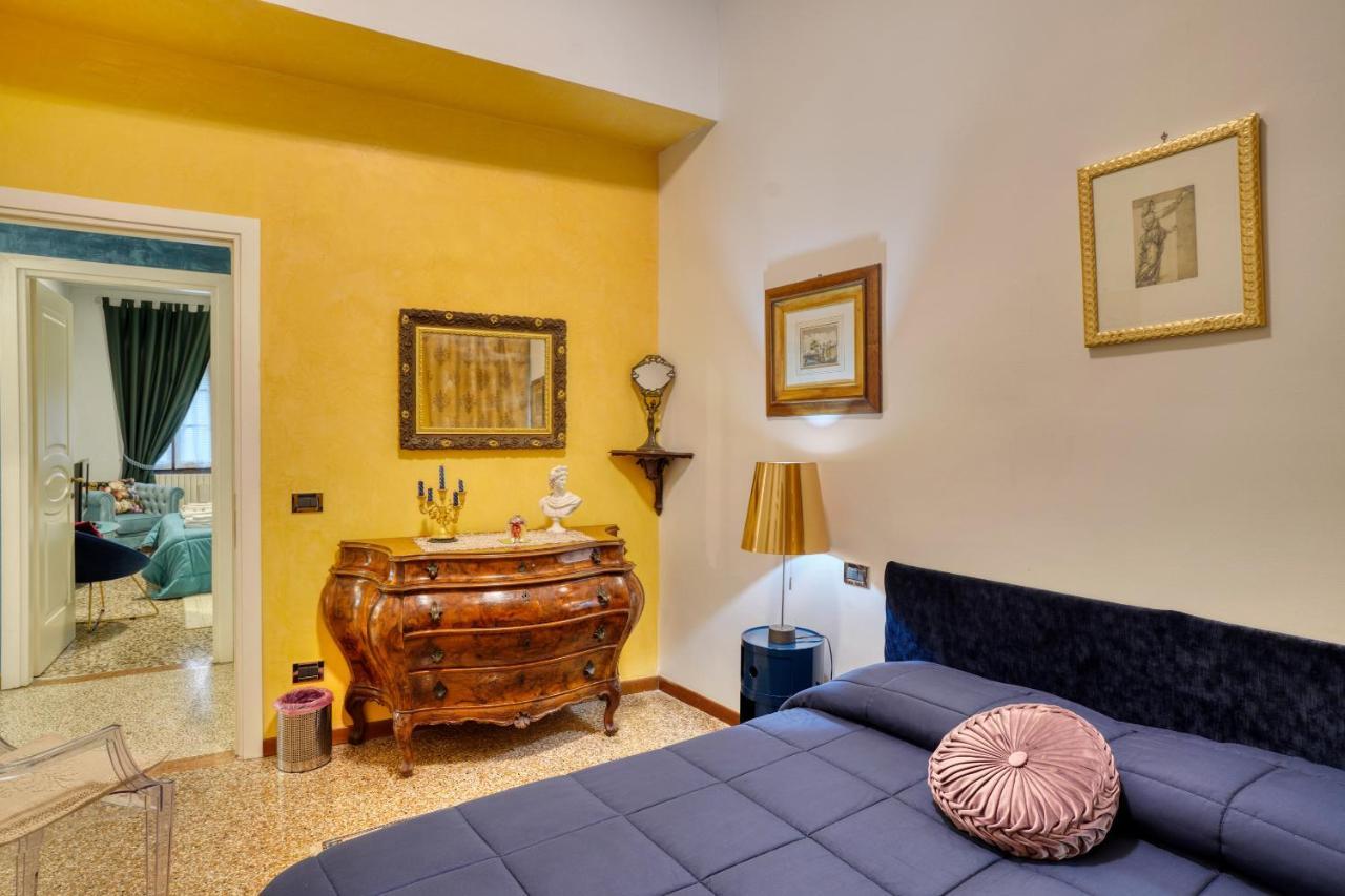 Apartment Biennale Charme *