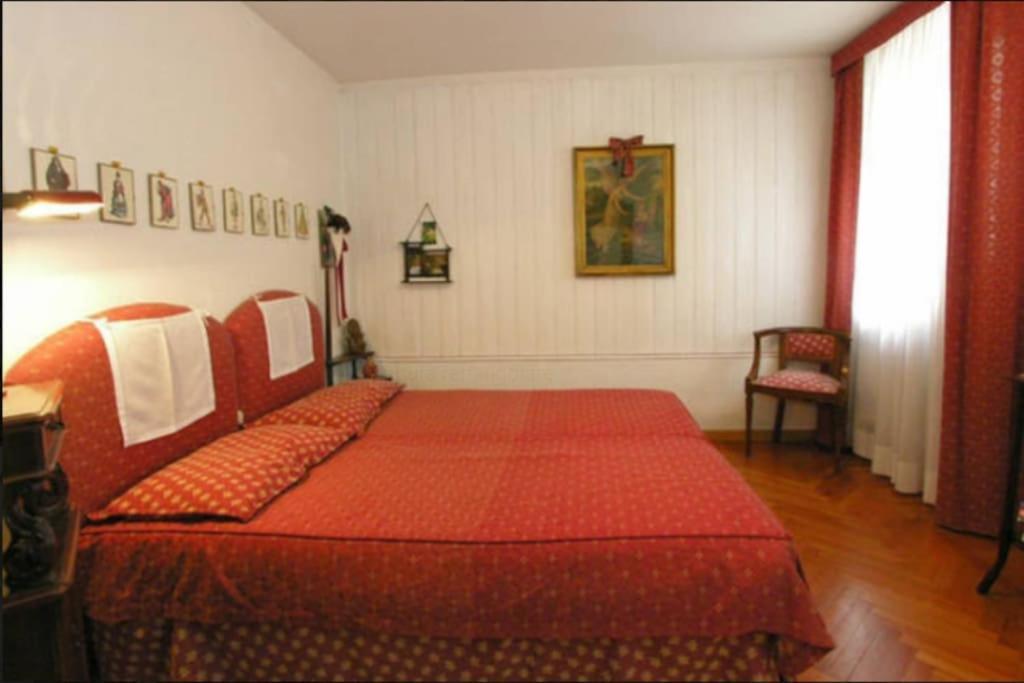 Walk On The Water ✧ 5 Minutes To Rialto Bridge Apartment *