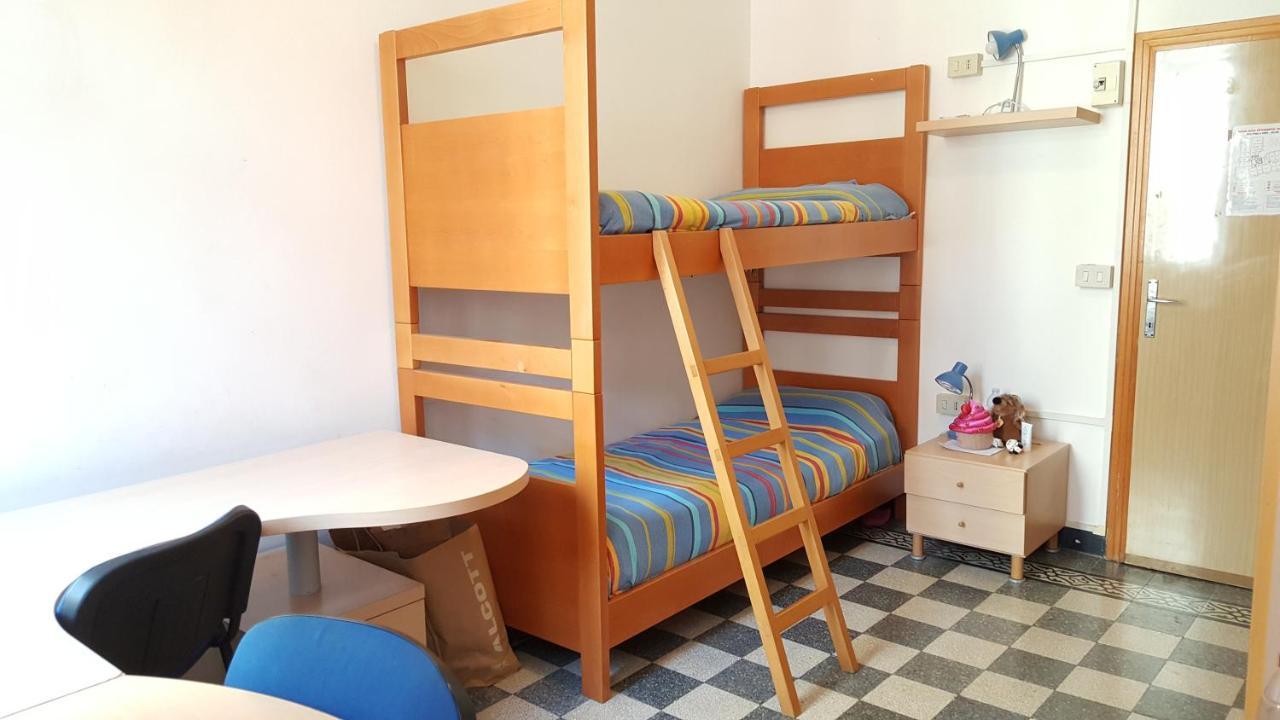 Domus Civica Albergue *