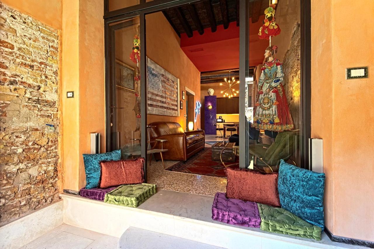 Caranieri Tenti Design House Veneza