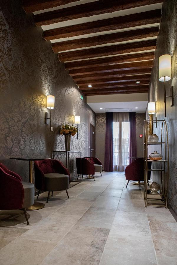 Alle Guglie Boutique Hotel 3*