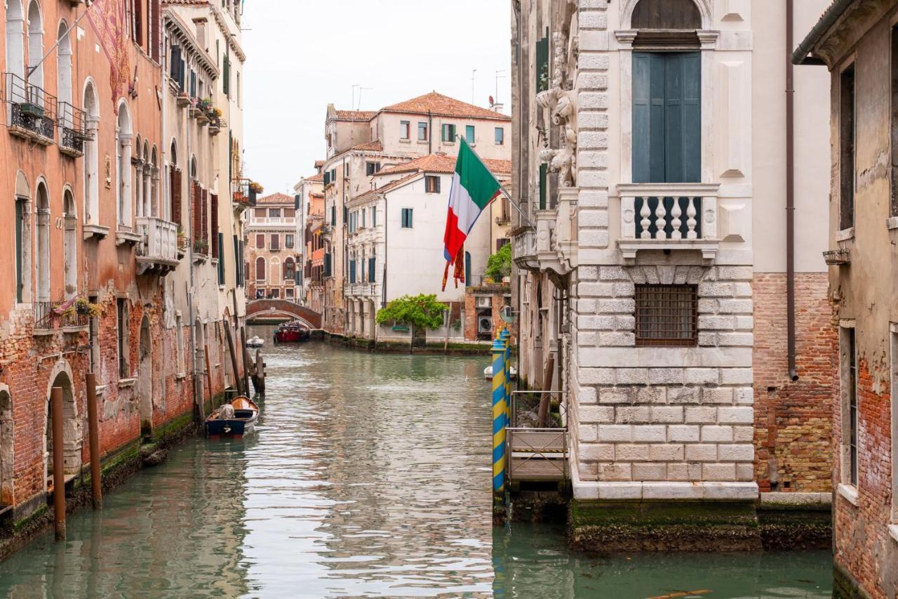 Casa Manina Sul Ponte - Your Private Canal View * Veneza