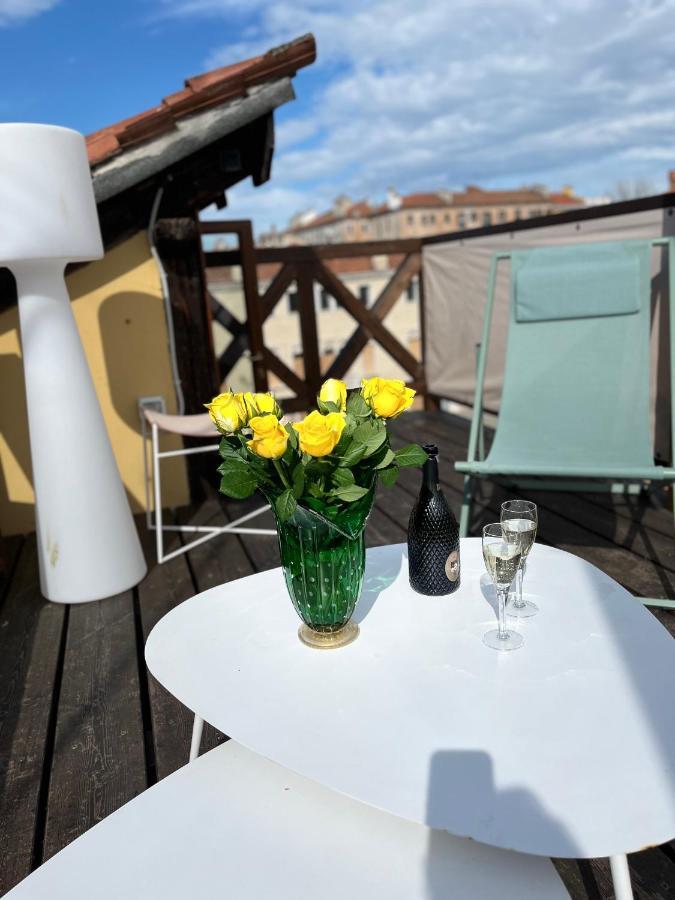 Apartment Casa Virginia Direct At The Canal Cannaregio With Own Roof Terrace Venice
