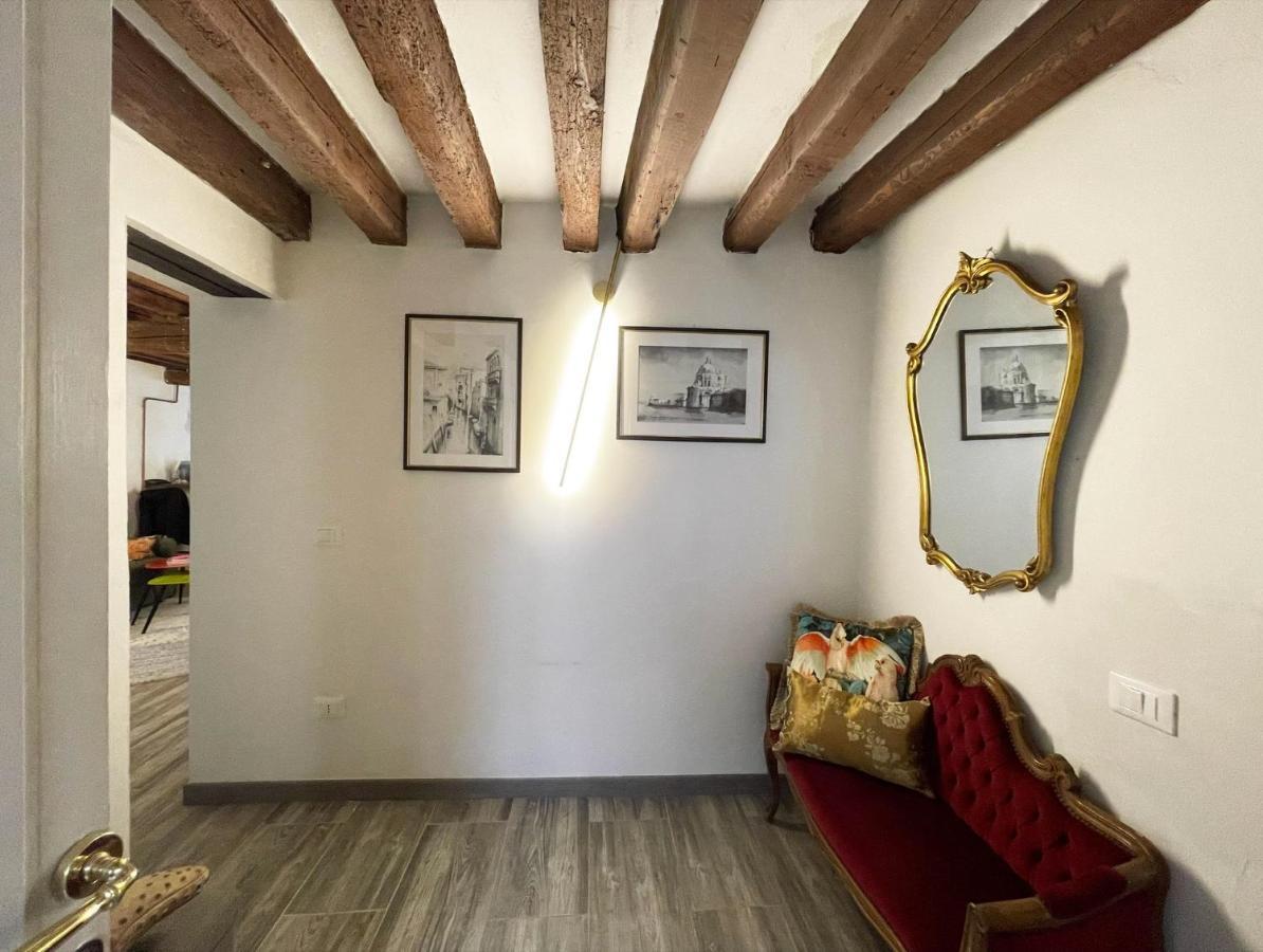 Apartment Casa Furlani Ai Dalmati - Your On The Canal