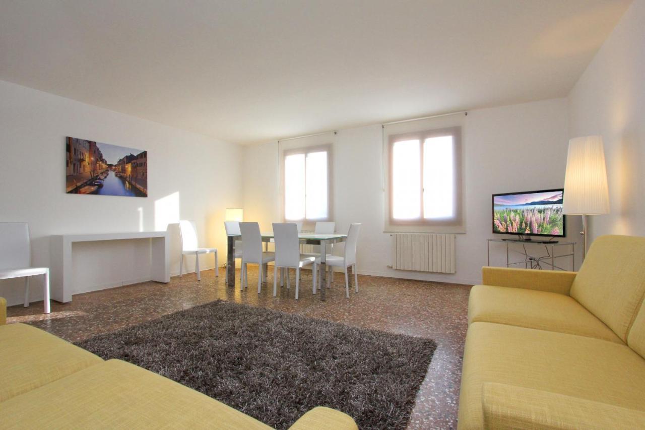 Rialto Apartment