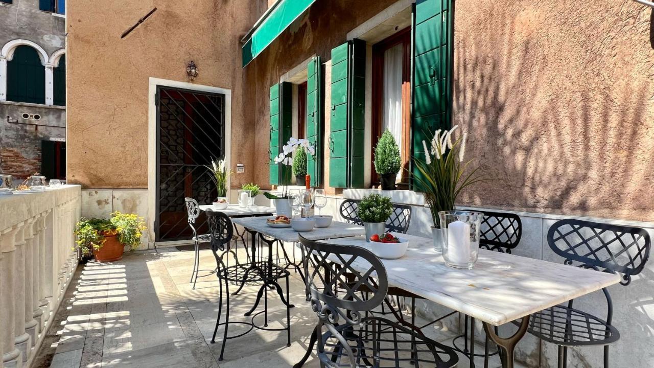 Flowery Venice