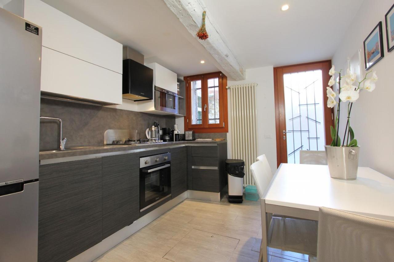 Costa Biennale Apartment *