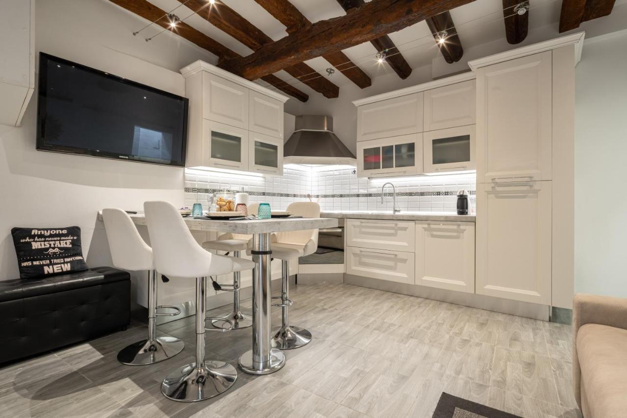 Rialto Boutique Apartment *