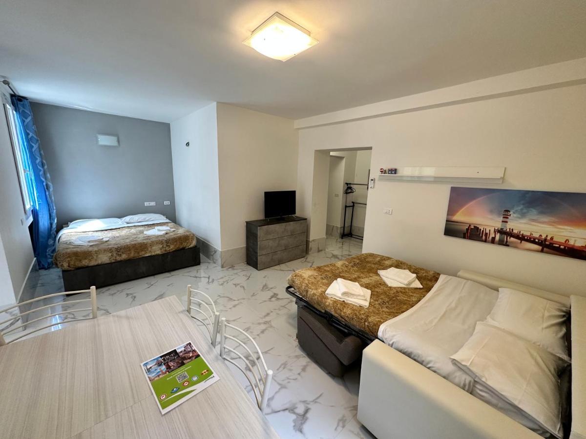 Calle De Le Pazienze Apartment