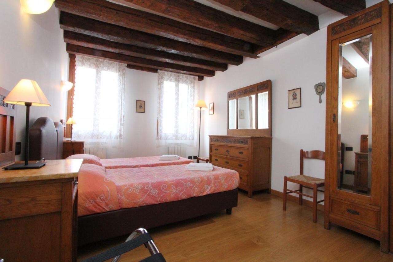 Dei Mori Apartment *