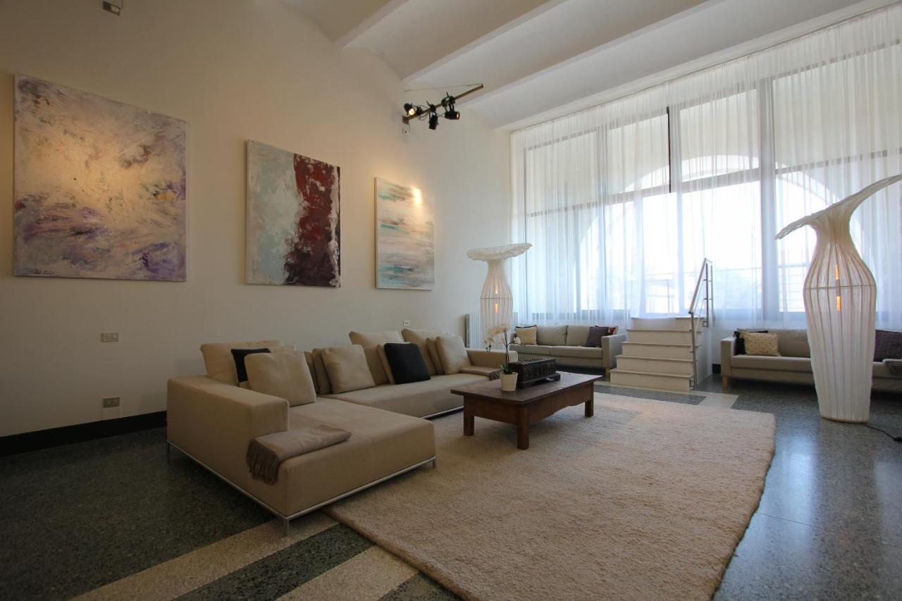 Giudecca Luxury Gallery Venice