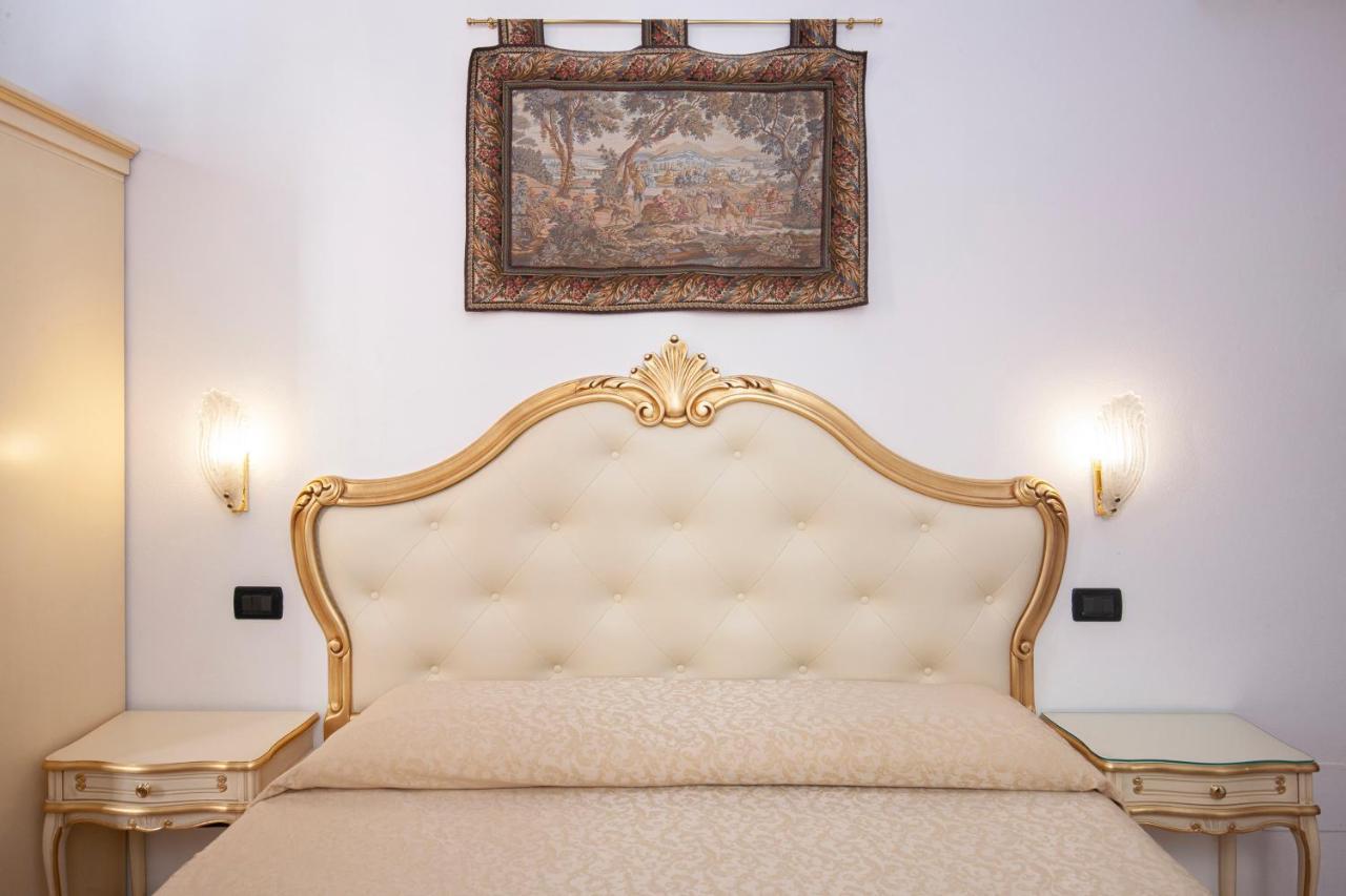 Guest house Alloggi Ss Giovanni E Paolo Venice