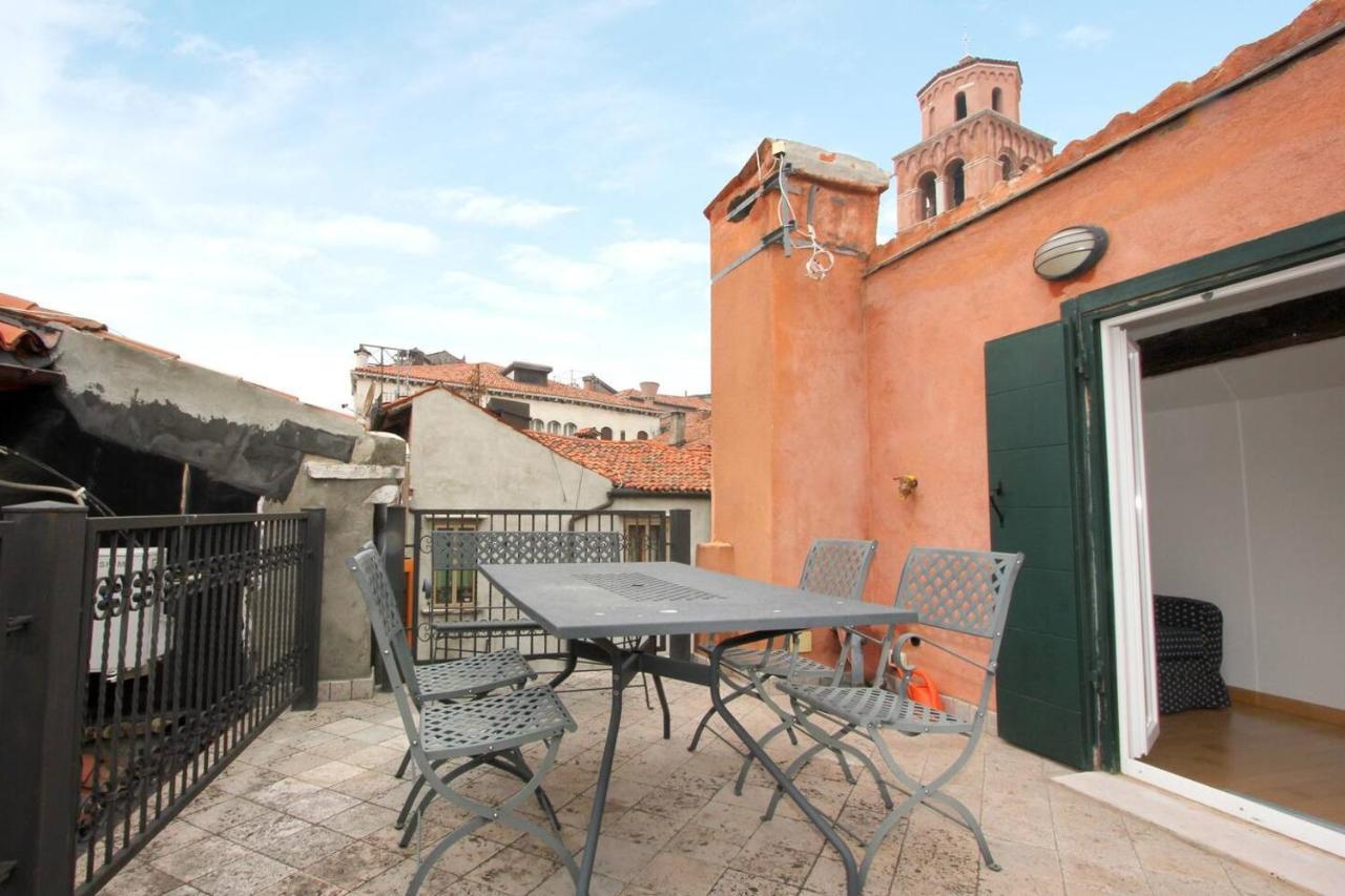 Apartment Biennale