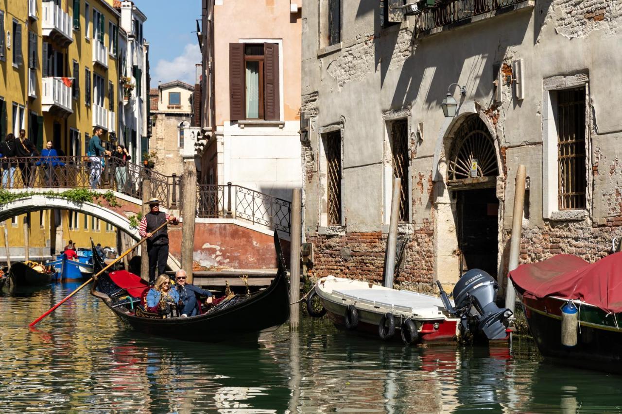 Ca' Foscolo Aparthotel Venice