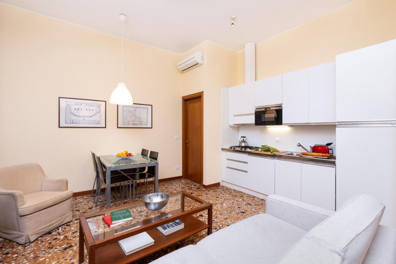 Ca' Foscolo Aparthotel 2*