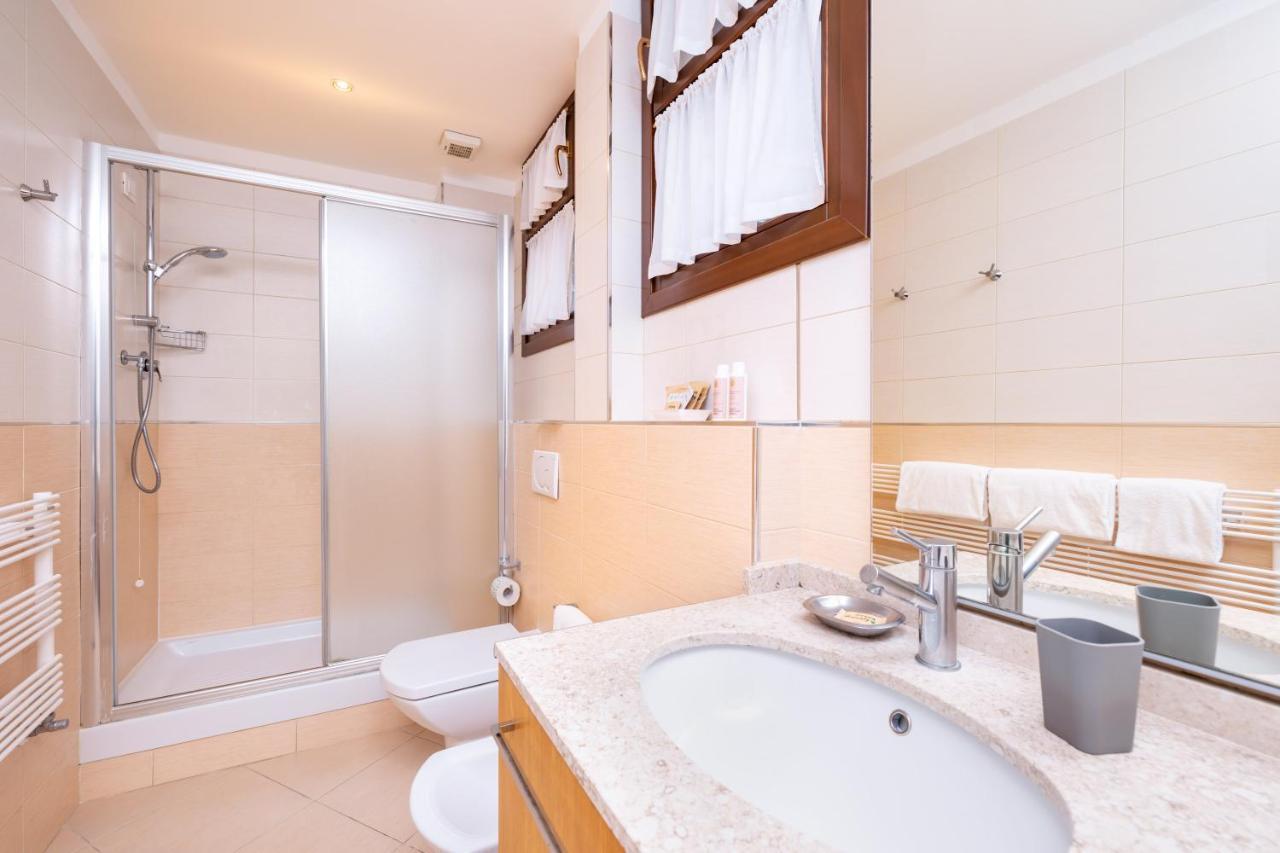 Aparthotel Ca' Foscolo 2*