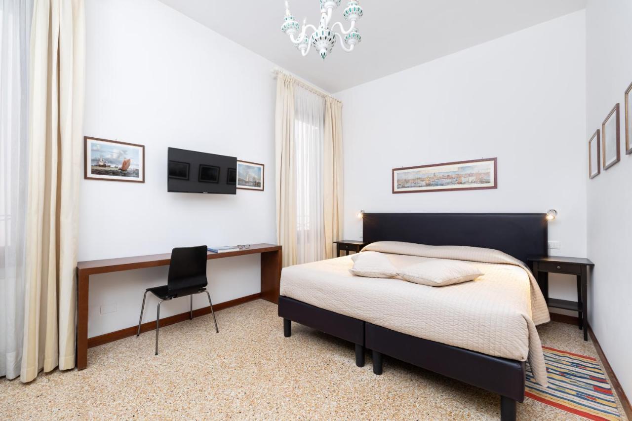 Ca' Foscolo Aparthotel