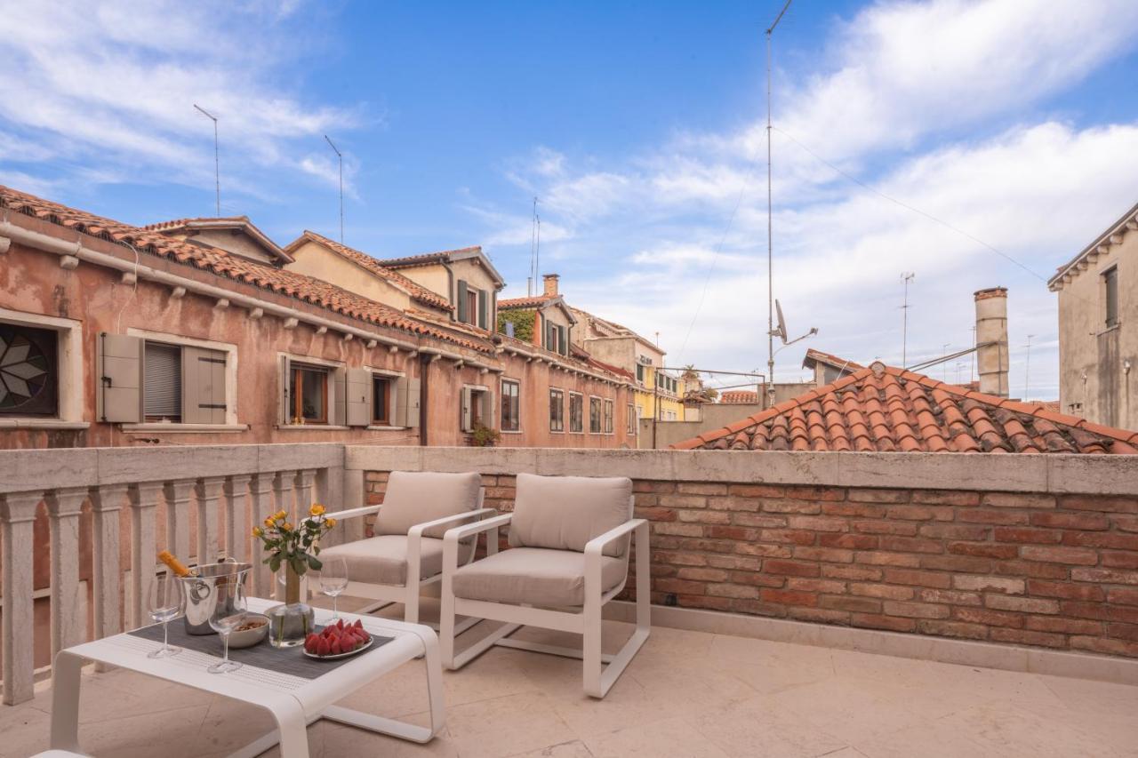 Lion Palace - San Marco R&r Apartment