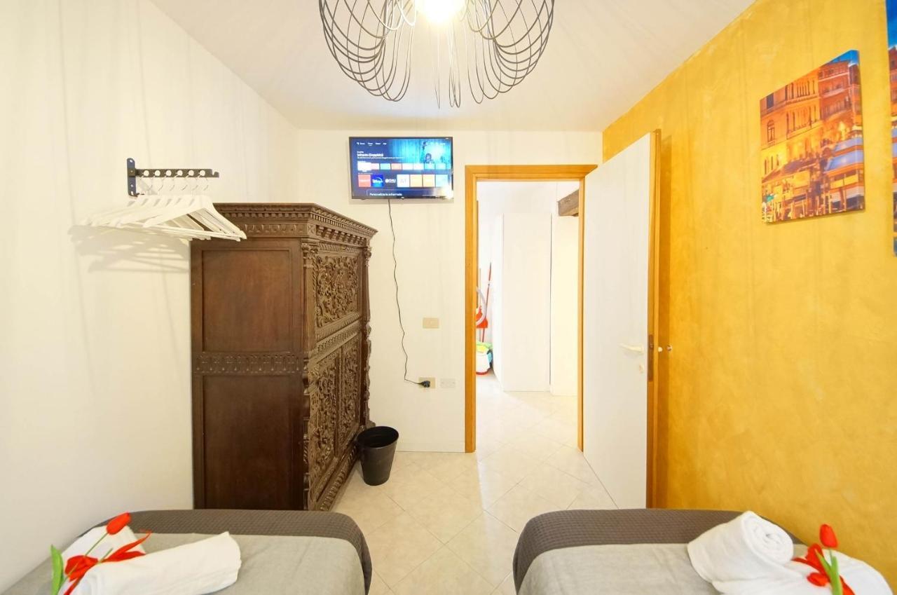 Gondola View Apartment Venice