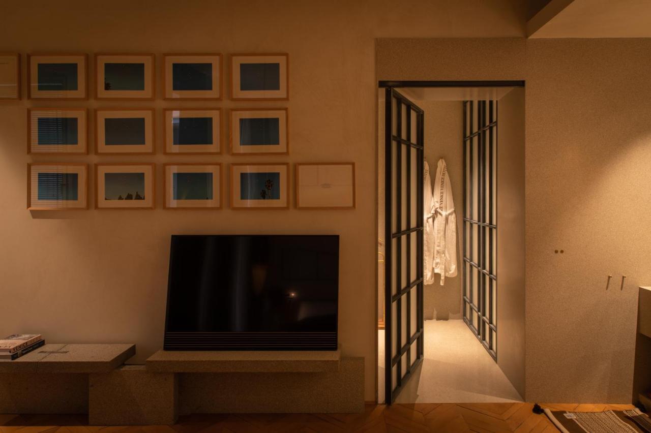 Hotel The