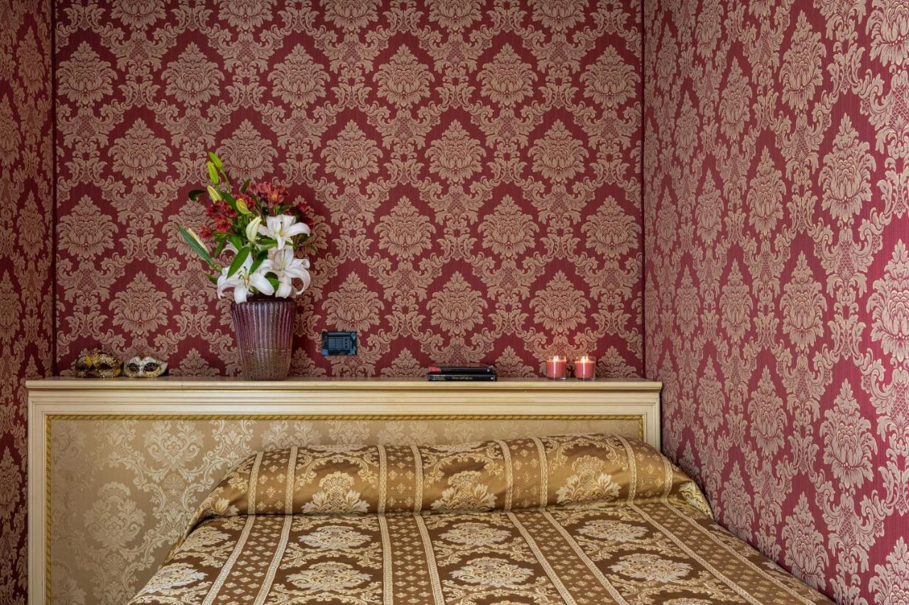 Apostoli Garden Hotel
