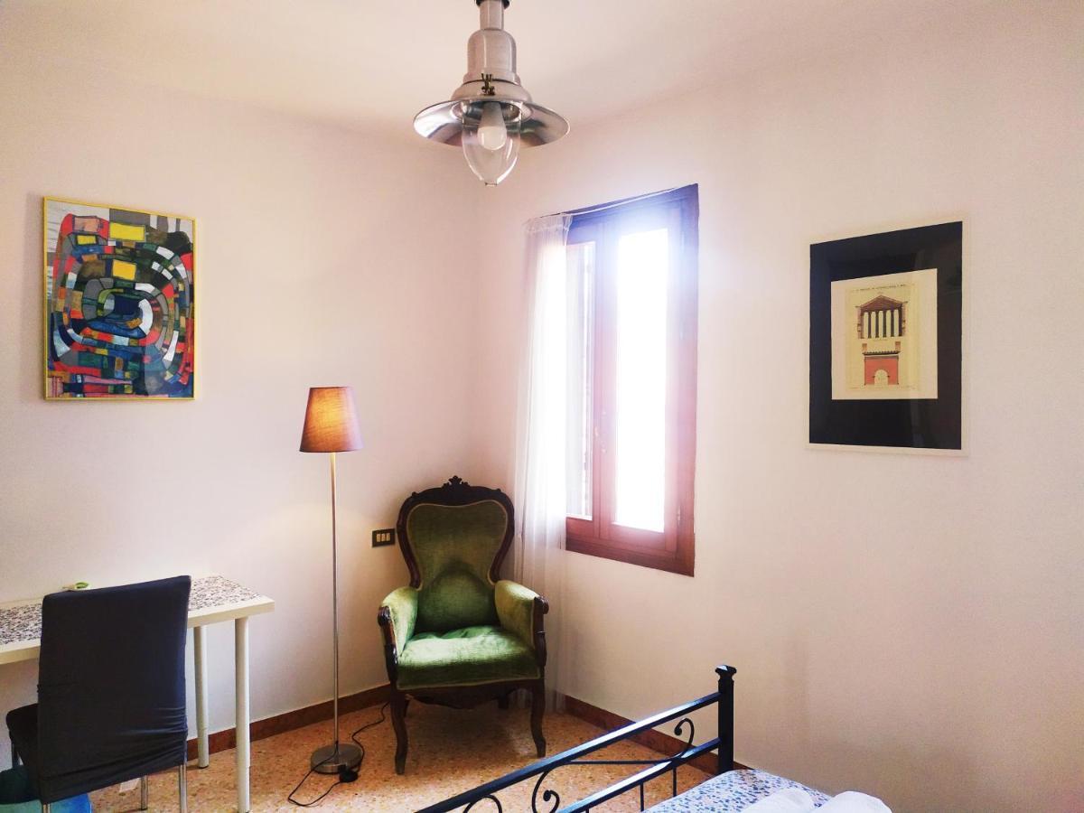 Guest house Two Steps From Rialto *