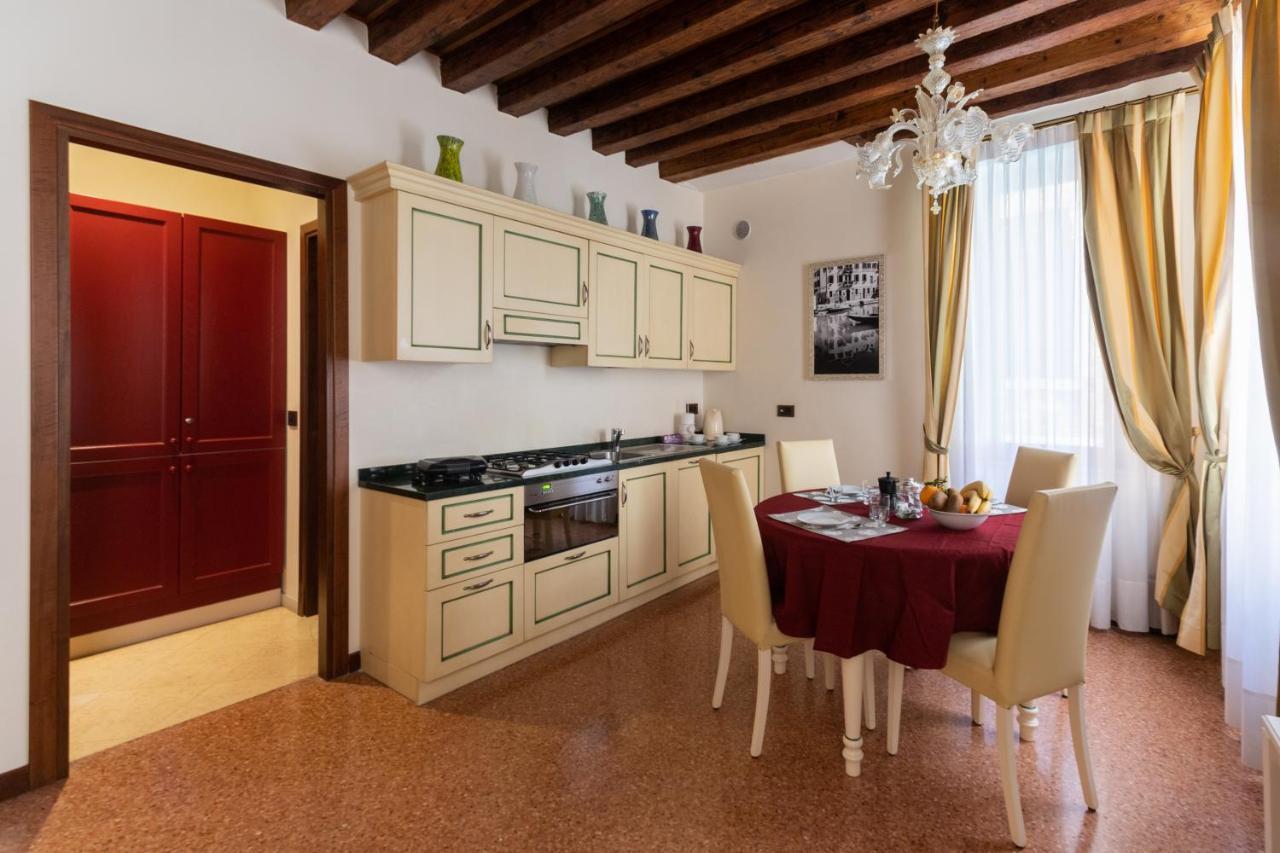 Ve-nice San Marco C4439 Apartment Venice