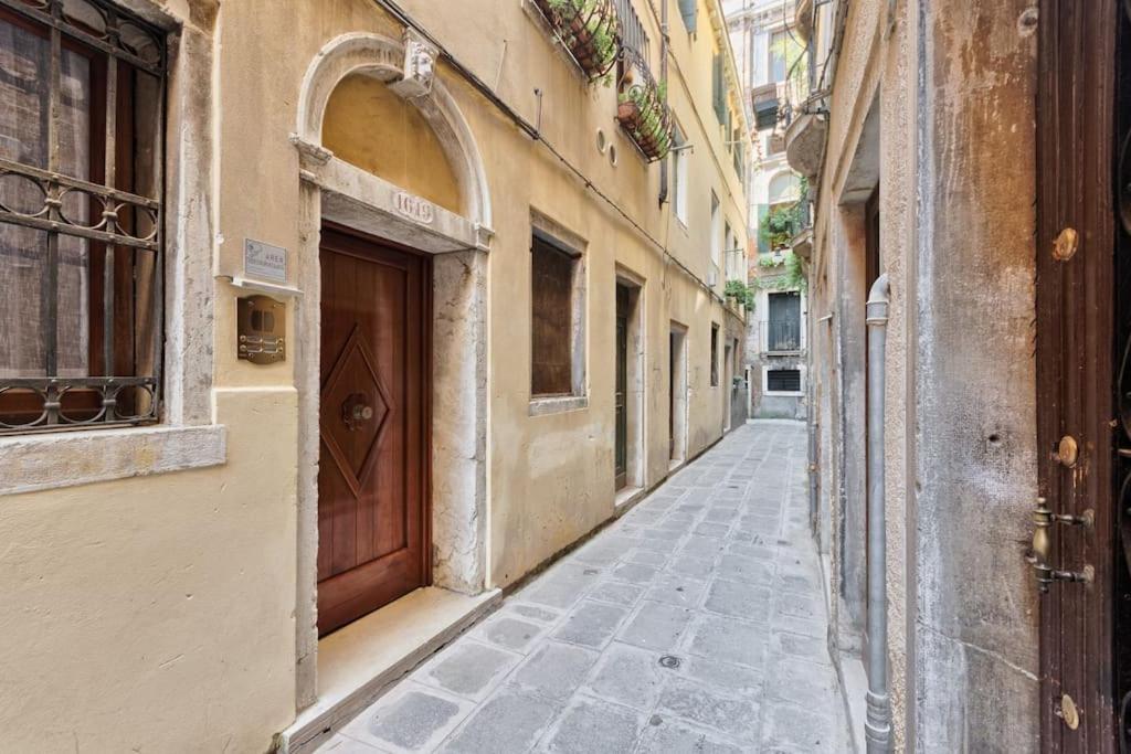 Apartment San Marco Bell Tower House Venice