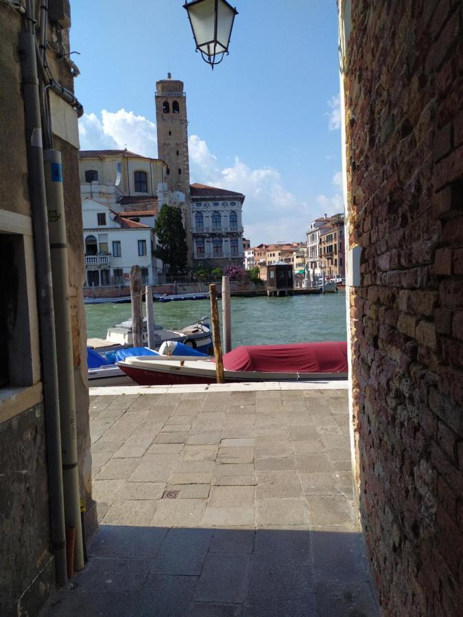 Zen Grand Canal Homestay Venice