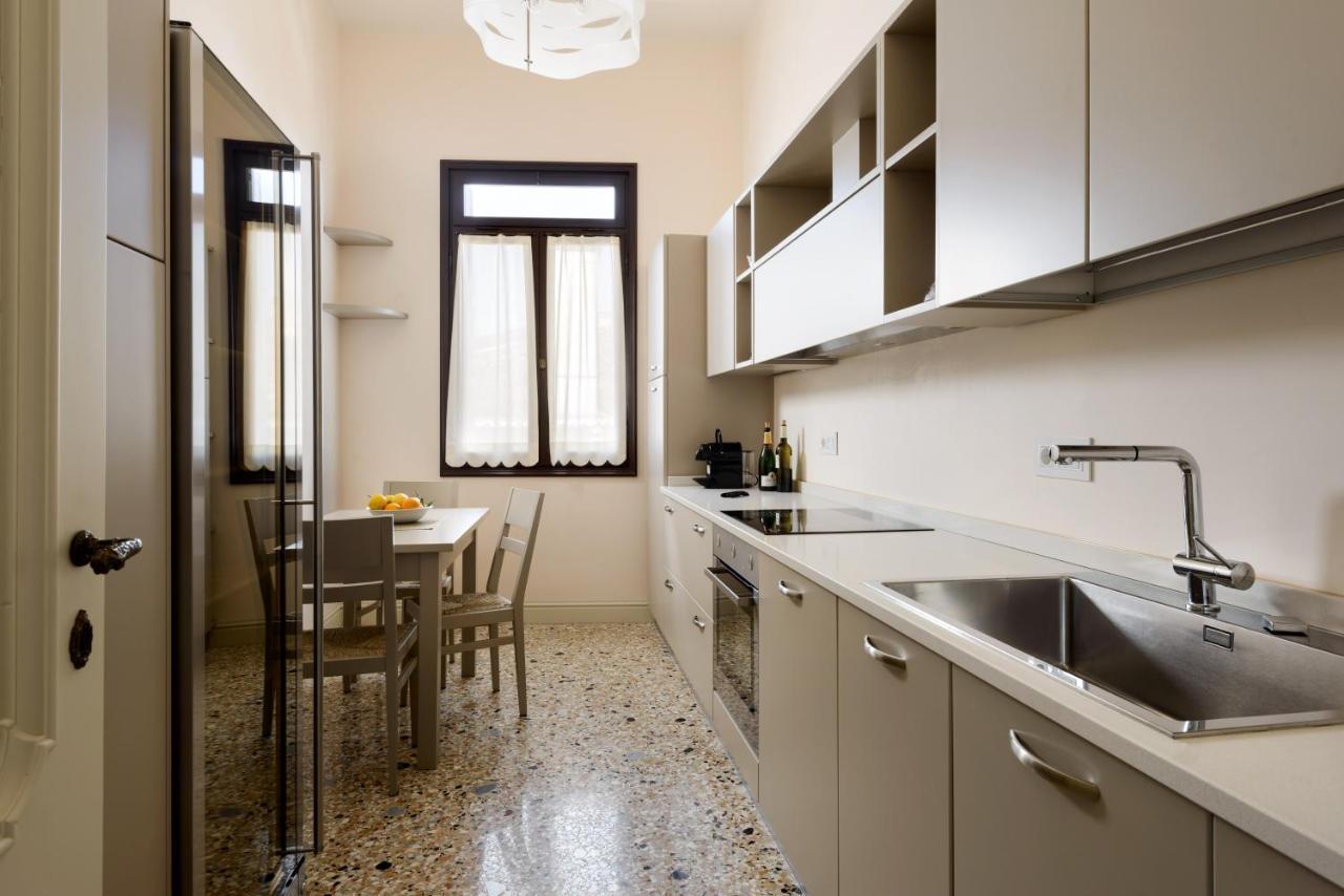 Apartment Celestina Grand Canal