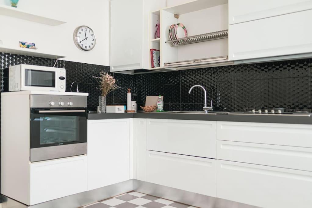 Apartment Celestia Canal View Renovated Venice