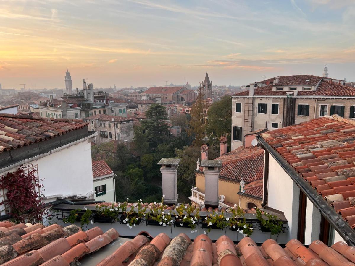Attico Canal Grande A Palazzo Contarini Corfu Appartamento *
