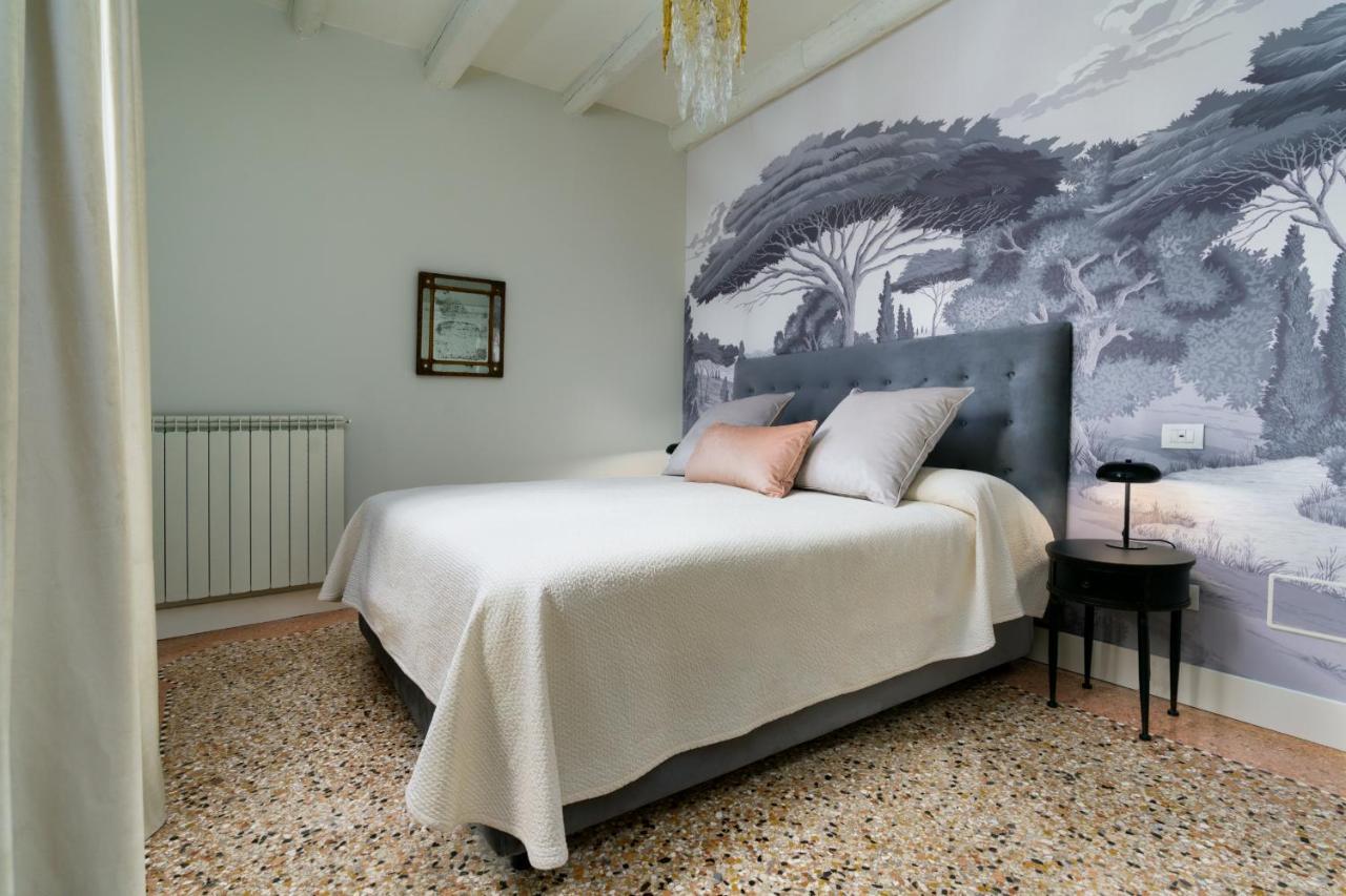 Corte Della Palma Superb Venetian Garden Apartment