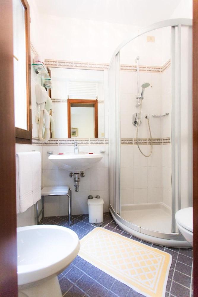 Hotel Serenissima Venice