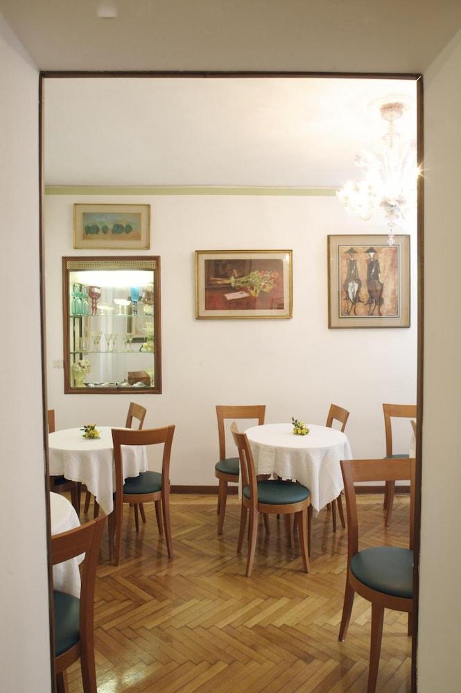 Hotel Serenissima Venice
