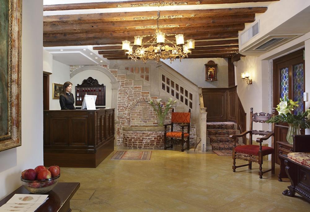Hotel Palazzo Priuli Venice