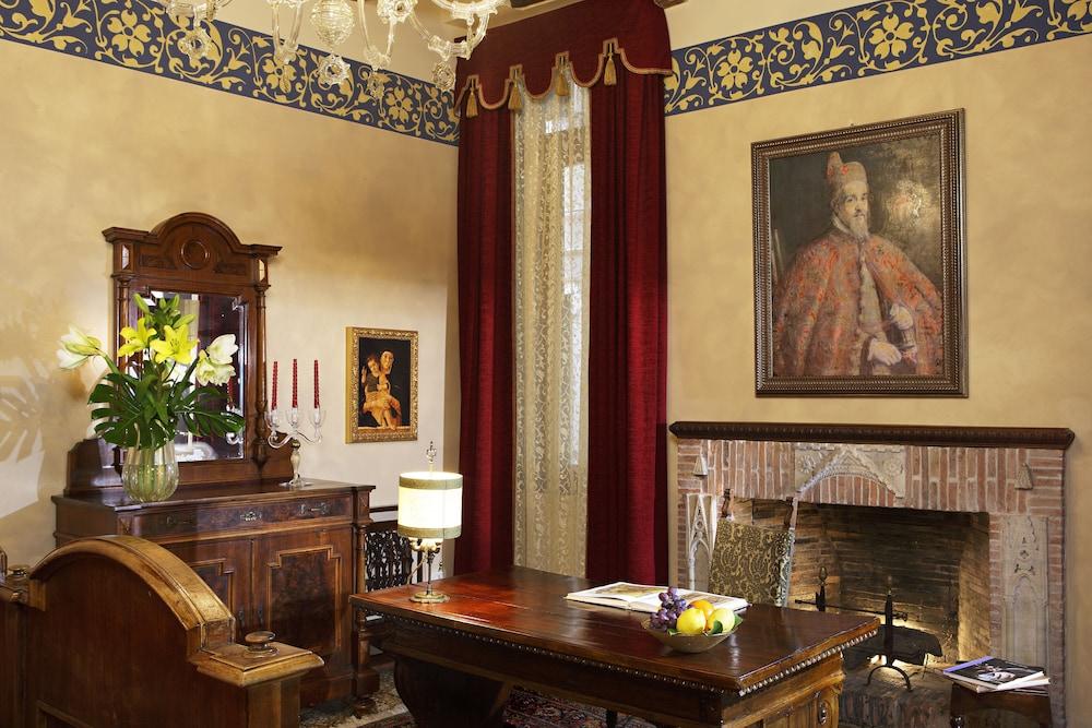 Hotel Palazzo Priuli Venice