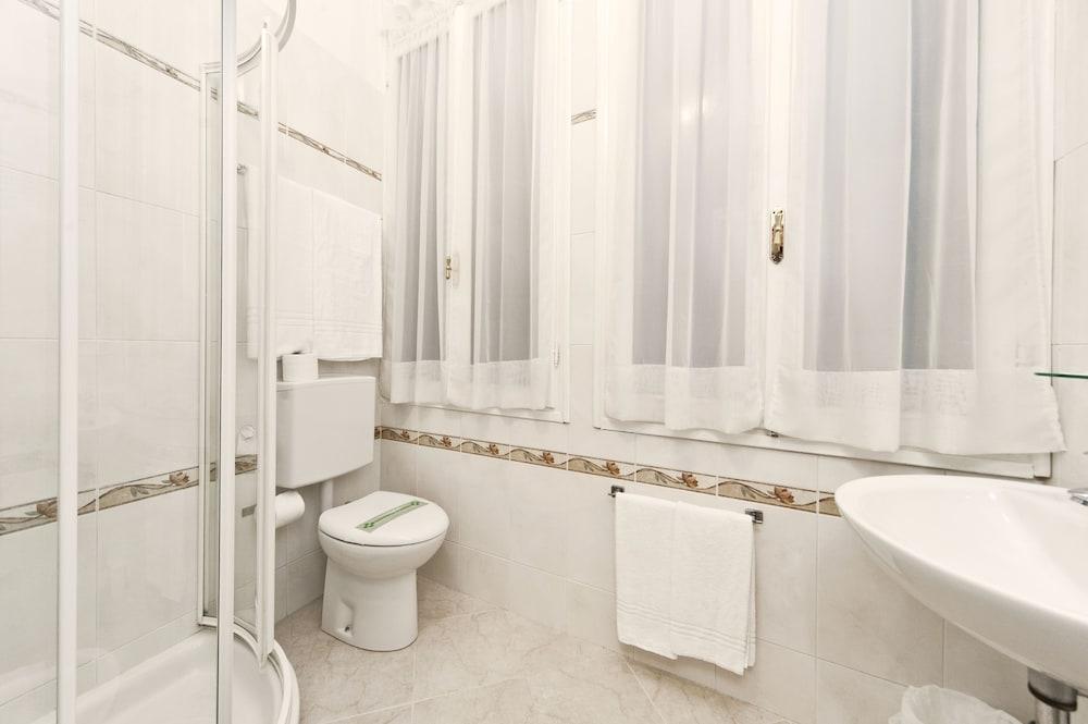 Fava Hotel Venice