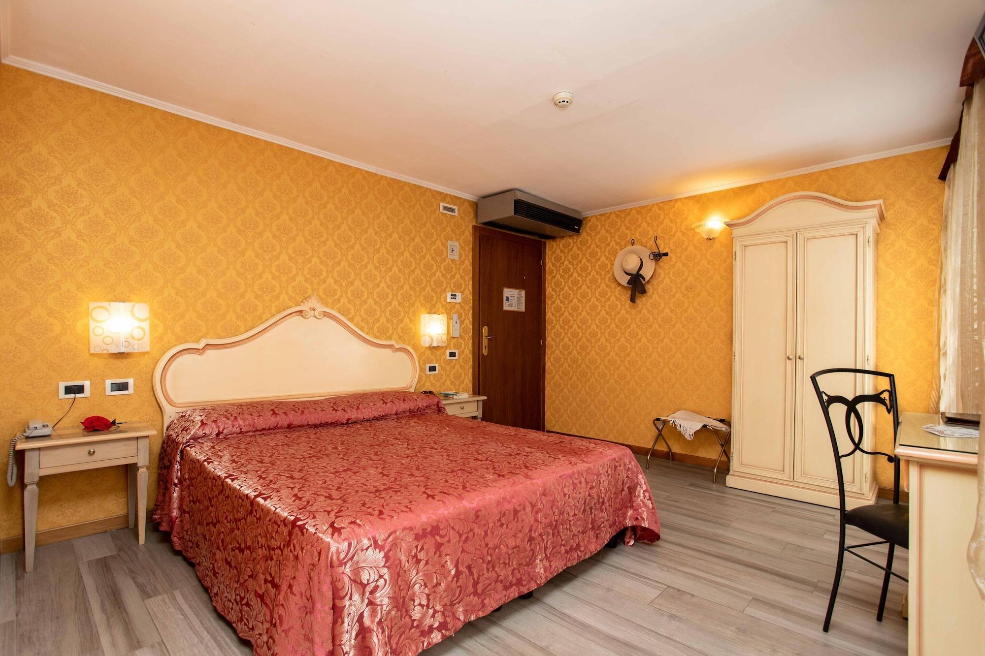 Tintoretto Hotel