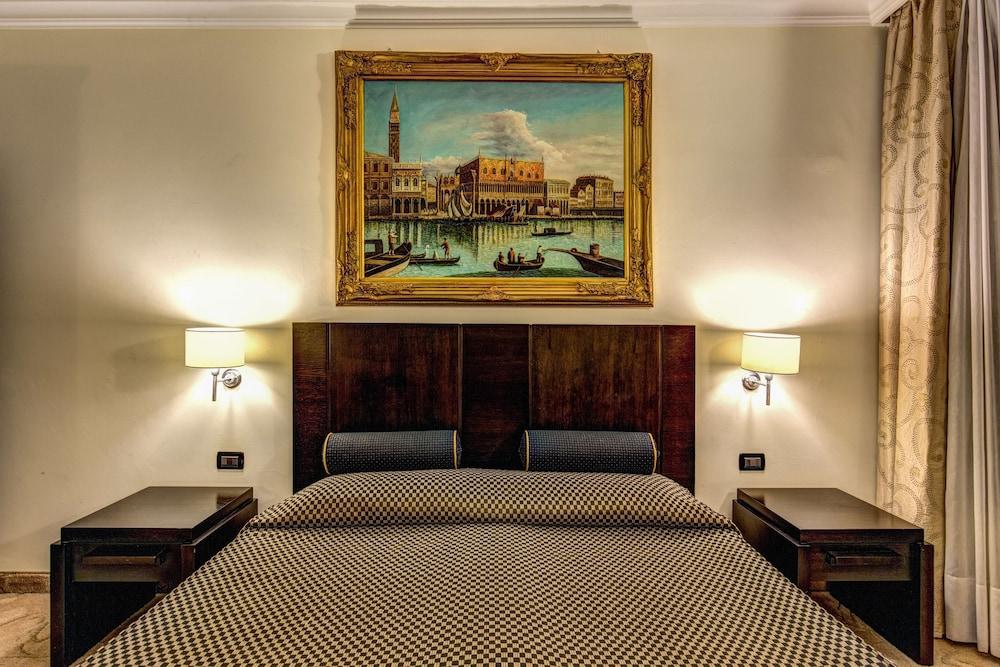 312 Piazza San Marco Venice