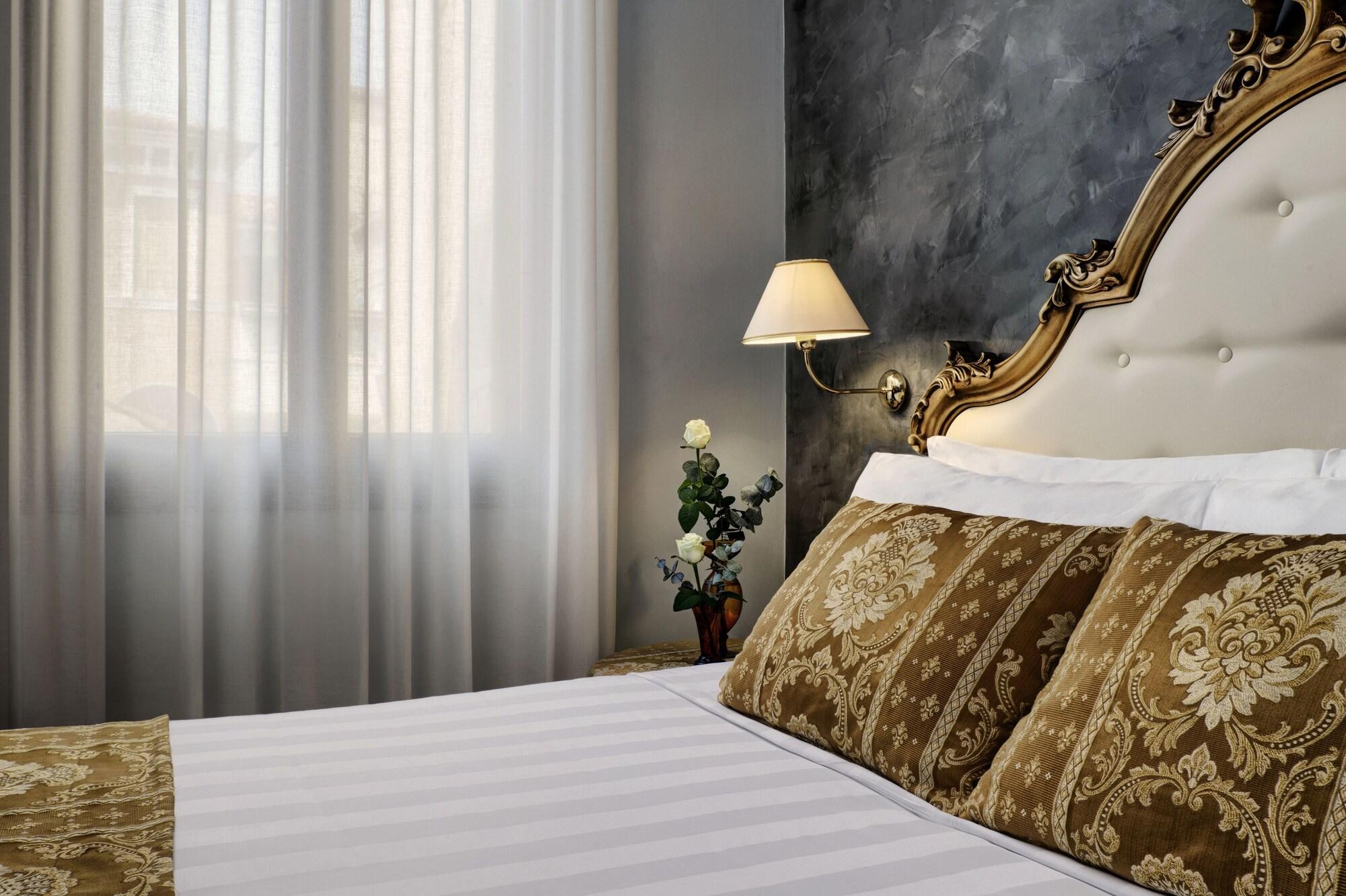 Pausania 3* Veneza