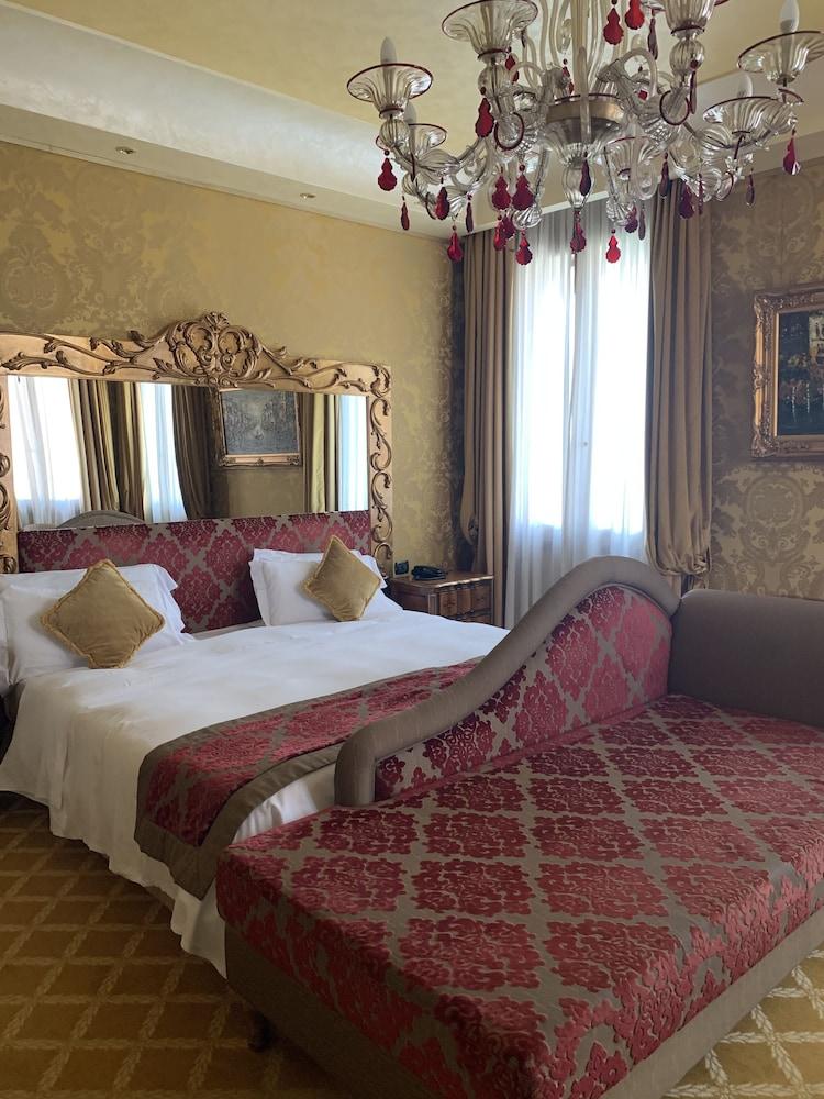 Hotel Pesaro Palace Veneza
