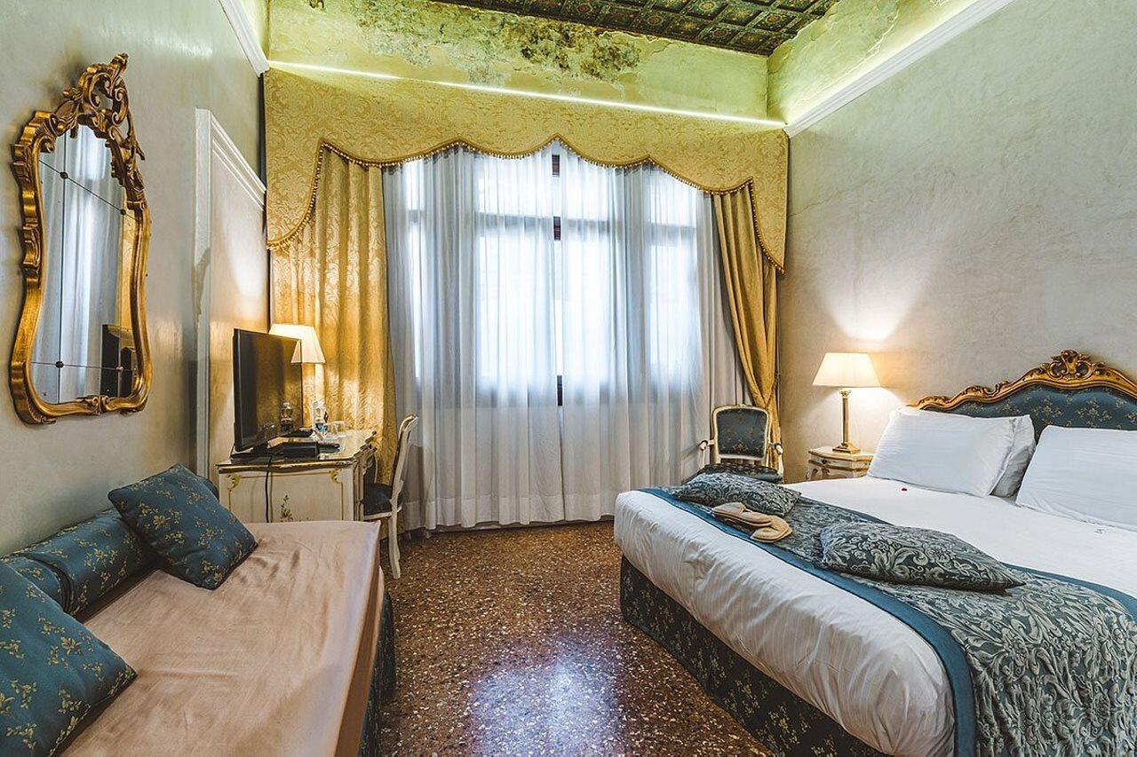 Ca' Amadi Venice