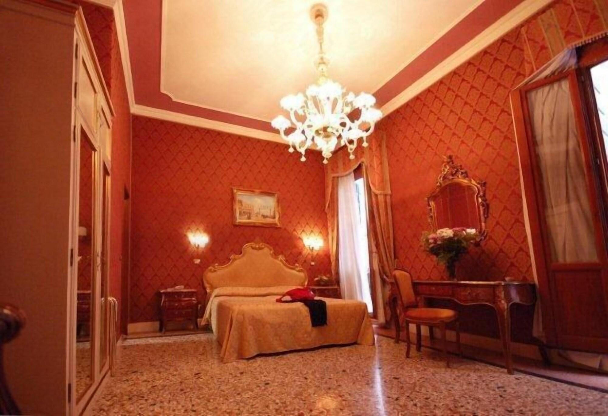 Residenza San Maurizio 3* Venice